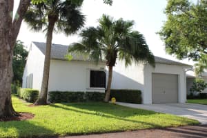 206 Par Dr, Royal Palm Beach, FL 33411, Sold 06/15/16