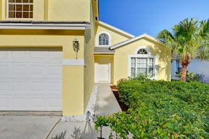 2008 Normandy Cir, West Palm Beach, FL 33409, Sold 08/12/16