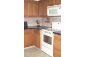 3525 S Ocean Blvd, South Palm Beach, FL 33480, Sold 09/29/16