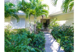 3937 Indian River Dr E, Vero Beach, FL 32963, Sold 11/15/16