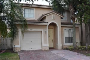 4298 Lake Tahoe Cir, West Palm Beach