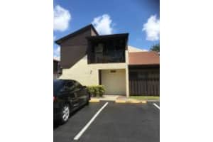 5276 Bosque Ln, West Palm Beach, FL 33415, Sold 08/26/16