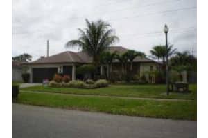 5007 Woodstone Cir N, Lake Worth, FL 33463, Sold 10/24/16