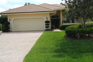 1321 NW Lancewood Terrace, Palm City, FL 34990, Sold 04/26/17