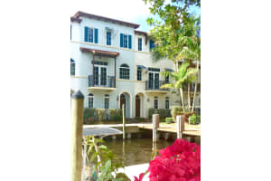 813 Estancia Wy, Boynton Beach, FL 33435, Sold 08/08/17