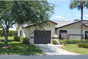 23 Ridge Pointe Dr, Boynton Beach, FL 33435, Sold 10/28/16