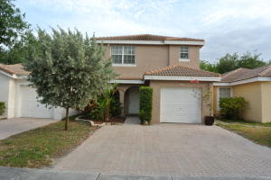 9284 NW 54th St, Sunrise, FL 33351, Sold 06/22/16