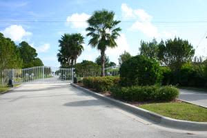 4687 SE Winter Haven Ct, Stuart, FL 34997, Sold 08/22/16