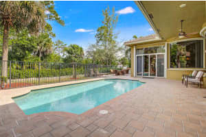 8620 Club Estates Way, Lake Worth, FL 33467, Sold 08/19/16