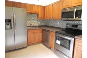 4256 Grove Park Ln, Boynton Beach, FL 33436, Sold 07/18/16