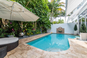 520 NE Wavecrest Way, Boca Raton, FL 33432, Sold 12/06/16