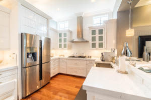 520 NE Wavecrest Way, Boca Raton, FL 33432, Sold 12/06/16