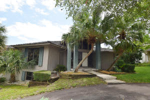 4001 NE Sugarhill Ave, Jensen Beach, FL 34957, Sold 07/15/16