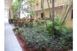 890 N Federal Hwy, Lantana, FL 33462, Sold 07/18/16