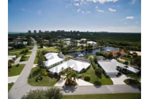 118 Queen Christina Ct, Fort Pierce, FL 34949, Sold 01/26/17