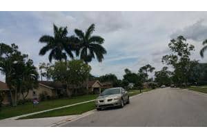 228 Parkwood Dr S, Royal Palm Beach, FL 33411, Sold 12/30/16