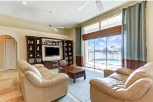 10411 SE Jupiter Narrows Dr, Hobe Sound, FL 33455, Sold 06/30/16