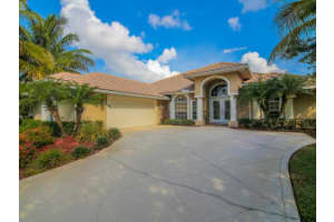 1300 SW Jasmine Trce, Palm City, FL 34990, Sold 11/04/16