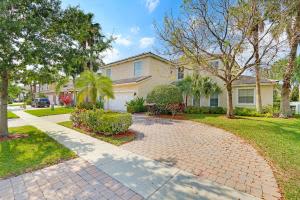 9549 Sedgewood Dr, Lake Worth, FL 33467, Sold 08/18/16
