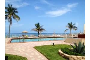 3520 S Ocean Blvd APT H406, South Palm Beach, FL 33480, Sold 08/09/17