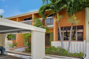 624 NE 20th Ln, Boynton Beach, FL 33435, Sold 10/13/16