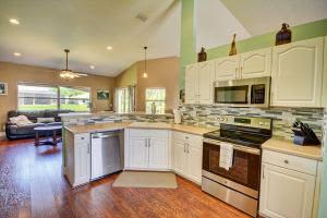 109 Waterview Way, Royal Palm Beach, FL 33411, Sold 07/15/16