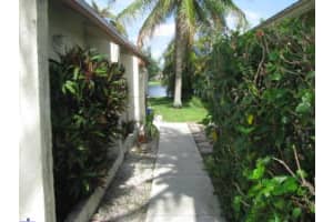 9147 Pine Springs Dr, Boca Raton, FL 33428, Sold 10/27/16