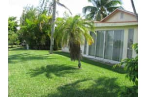 9147 Pine Springs Dr, Boca Raton, FL 33428, Sold 10/27/16