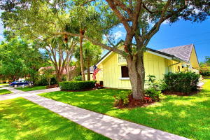 120 Bayberry Cir, Jupiter, FL 33458, Sold 06/28/16