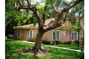 9762 Kamena Cir, Boynton Beach, FL 33436, Sold 08/11/16