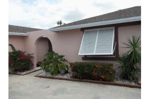 5145 Woodstone Cir E, Lake Worth, FL 33463, Sold 08/15/16