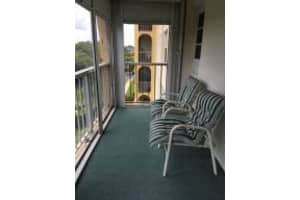 250 NE 20th St, Boca Raton, FL 33431, Sold 08/25/16