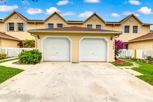 1304 Maplewood Dr, Greenacres, FL 33415, Sold 07/18/16