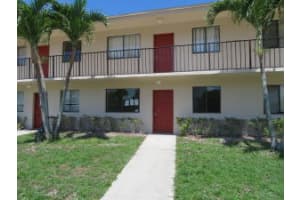 100 Nottingham Cir, Greenacres, FL 33463, Sold 08/30/16