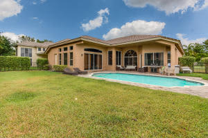 9279 Pineville Dr, Lake Worth, FL 33467, Sold 08/12/16