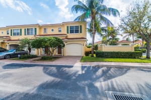 576 Marbella Dr, North Palm Beach, FL 33403, Sold 04/18/17