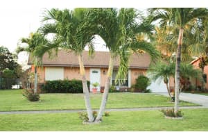 4772 Poseidon Pl, Lake Worth, FL 33463, Sold 08/29/16