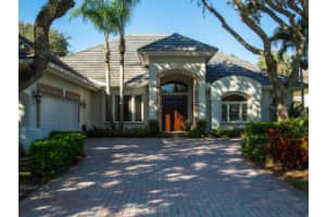 MLS# R10239108, Vero Beach, Florida 32963
