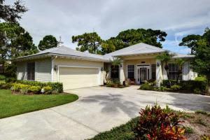 880 Carolina Cir SW, Vero Beach, FL 32962, Sold 07/26/16