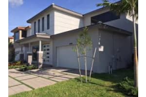 16085 SW 136th Terrace, Miami, FL 33196, Sold 08/15/16