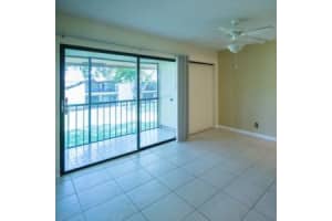 3939 NE 5th Ave APT A202, Boca Raton, FL 33431, Sold 10/11/16