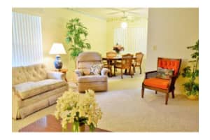 2800 Indian River Blvd, Vero Beach, FL 32960, Sold 11/25/16