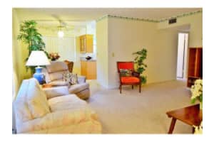 2800 Indian River Blvd, Vero Beach, FL 32960, Sold 11/25/16
