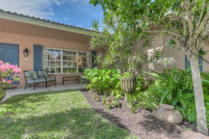 1001 NW 6th St, Boca Raton, FL 33486, Sold 08/09/16