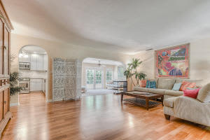 1001 NW 6th St, Boca Raton, FL 33486, Sold 08/09/16