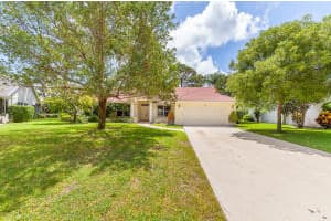 807 Par Cir, Delray Beach, FL 33445, Sold 08/05/16