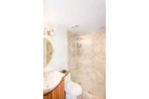 312 Lake Cir, North Palm Beach, FL 33408, Sold 06/28/16