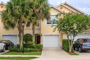 1112 Pinewood Lake Ct, Greenacres, FL 33415, Sold 07/29/16