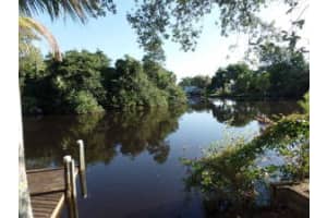 7972 SE Paradise Dr, Stuart, FL 34997, Sold 08/31/16