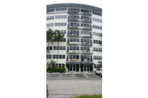 3250 NE 28th St, Fort Lauderdale, FL 33308, Sold 11/07/16